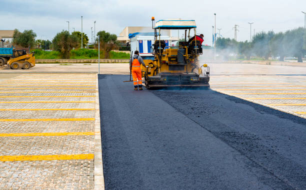 Best Decorative Driveway Pavers  in Manitowoc, WI